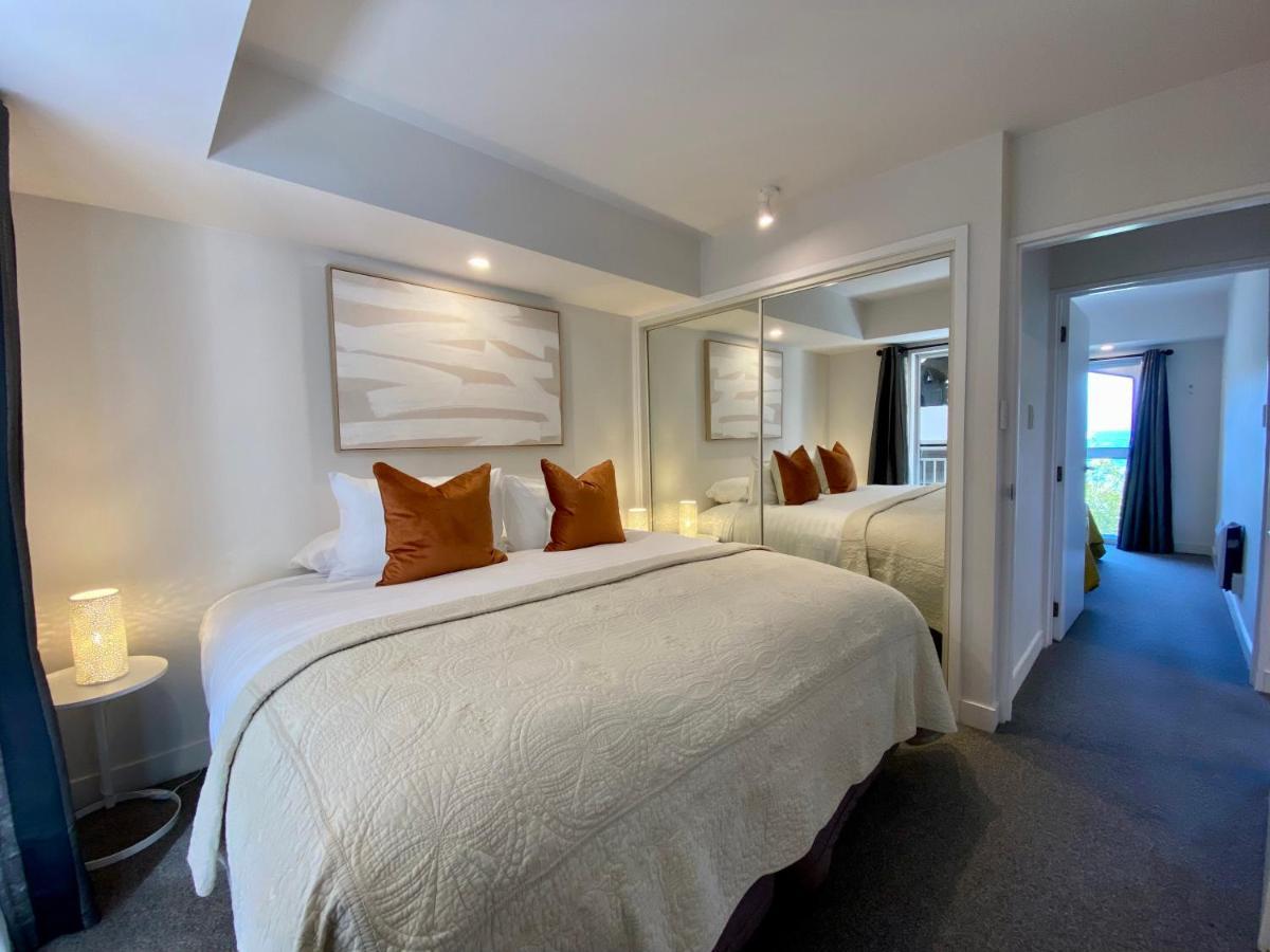 Lakefront Gem, Absolute Waterfront Queenstown Bagian luar foto