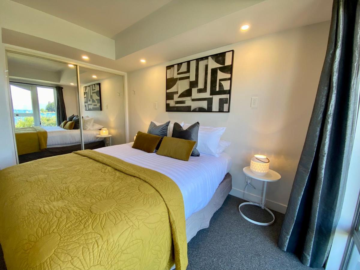 Lakefront Gem, Absolute Waterfront Queenstown Bagian luar foto